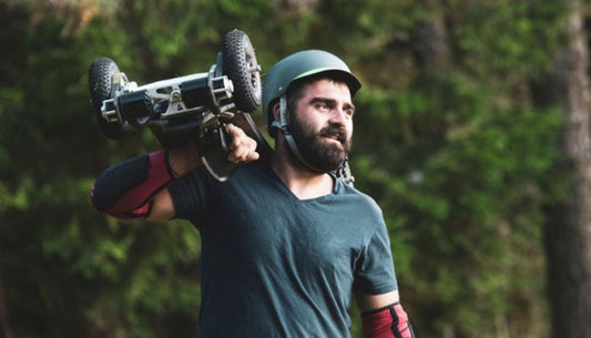 What Kinds of Gear Should Electric Skateboarders Use?