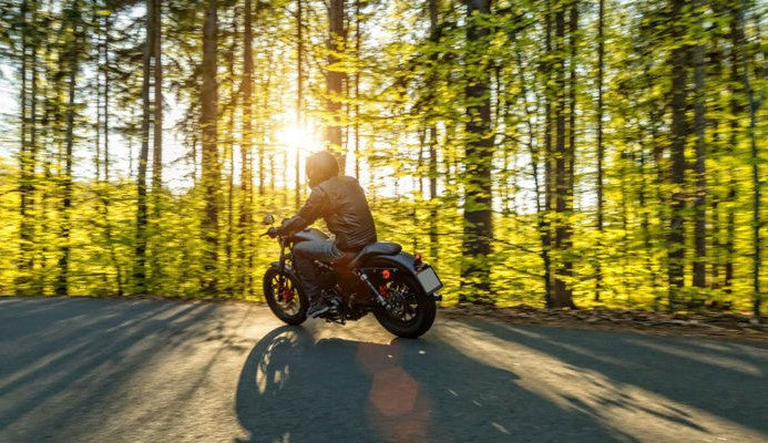 Unleash Your Inner Road Warrior with These 5 Motorcycle Riding Techniques
