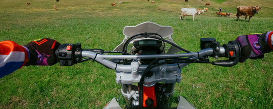 Best Ways to Upgrade Your Dirt Bike Handlebars and Grips