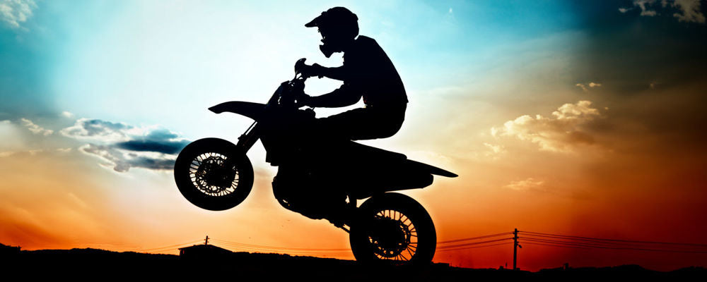 How Long-Range Fuel Tanks Can Upgrade Your Dirt Bike Tours