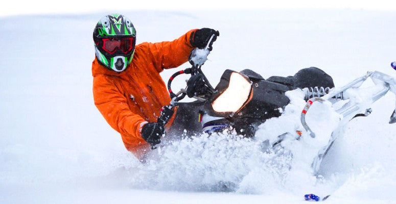 Hit the Trails with These Useful Snowmobile Riding Tips
