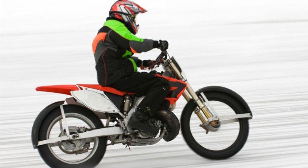 8 Simple Tips for Cold-Weather Motorcycle Riding