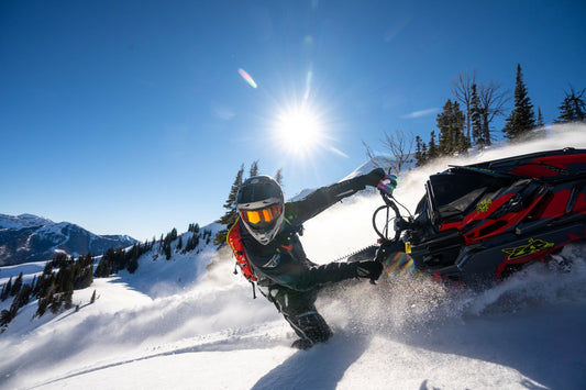 Make Sure You Know the Top 10 Snowmobile Safety Tips Before Riding