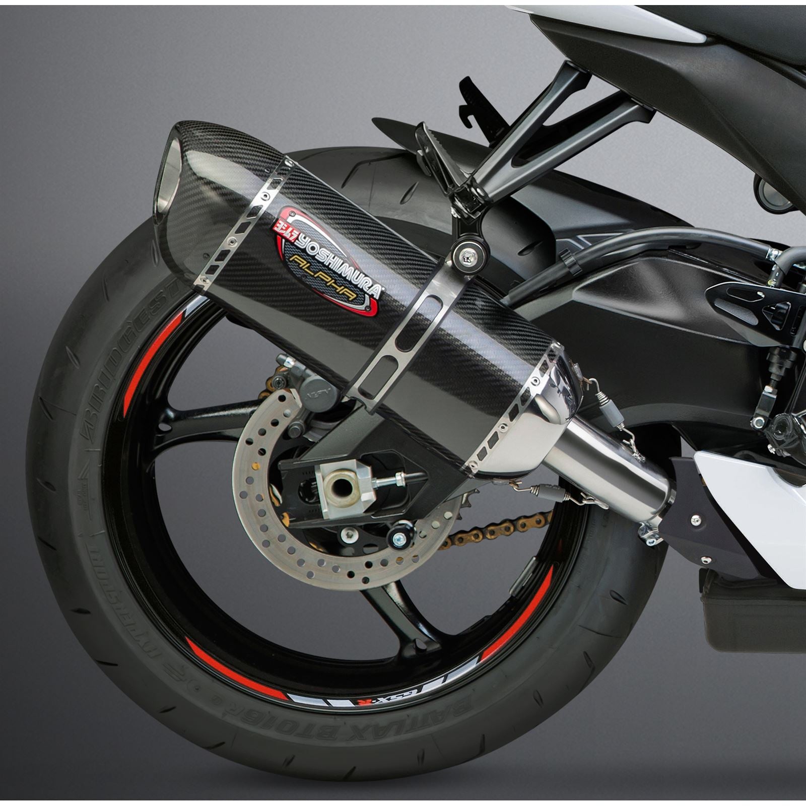 Yoshimura Alpha Signature Slip-On Exhaust SS-CF-CF 11600EM220_6340