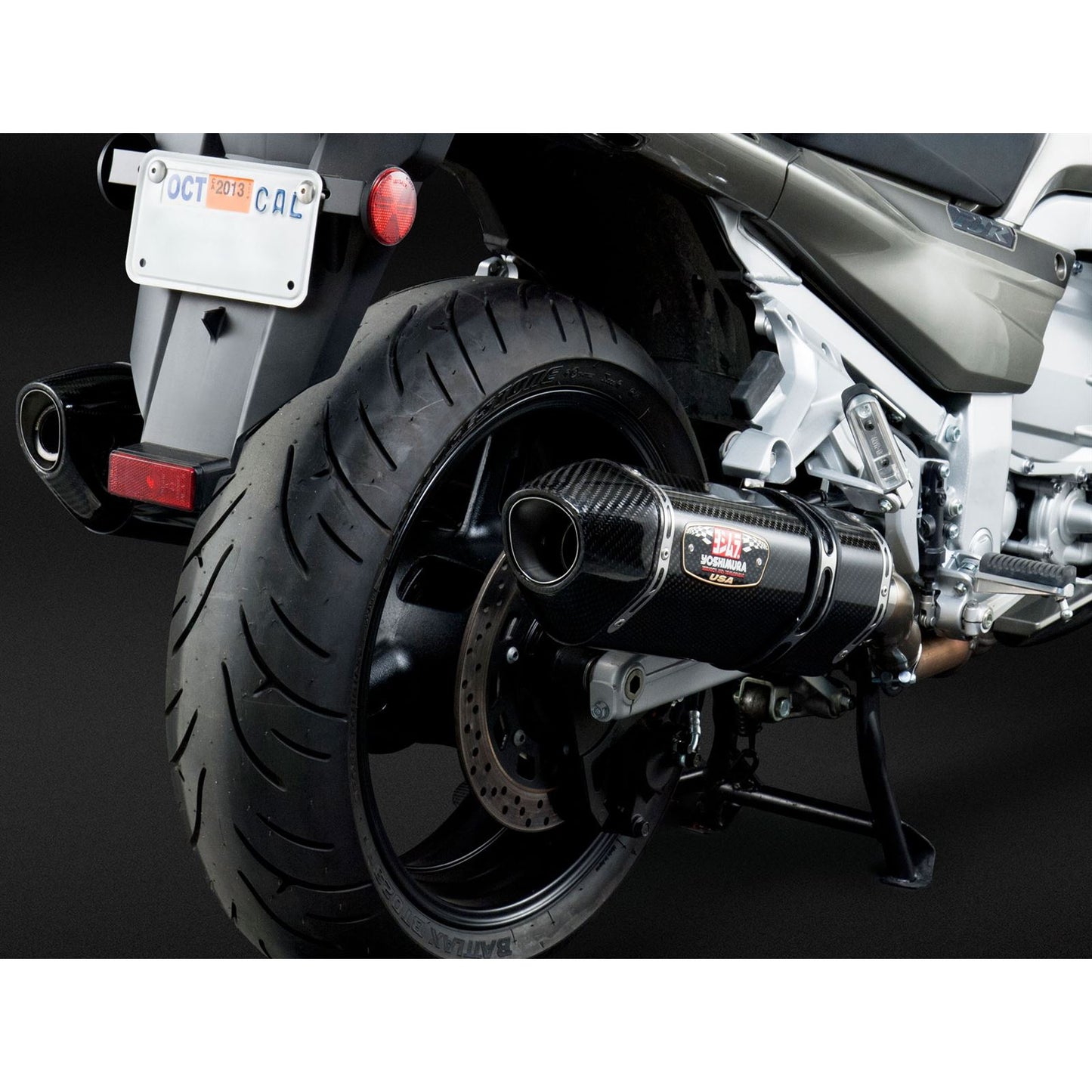 Yoshimura R-77 Signature Exhaust Slip-On SS-CF-CF Dual 13150E0220_6512