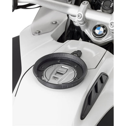 Givi Tanklock Mount BF17_391139
