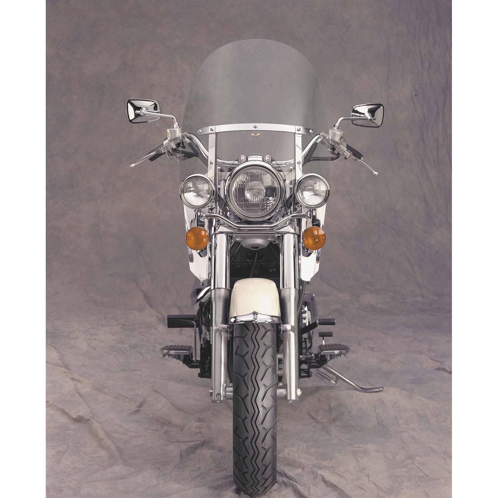 National Cycle Dakota 4.5 Windshield - 18.25x24 N2301A_12003
