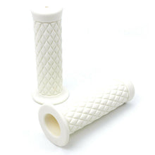 2FastMoto 1" Rubber Grips Retro Diamond Pattern White for Motorcycles 01-23126w_632535