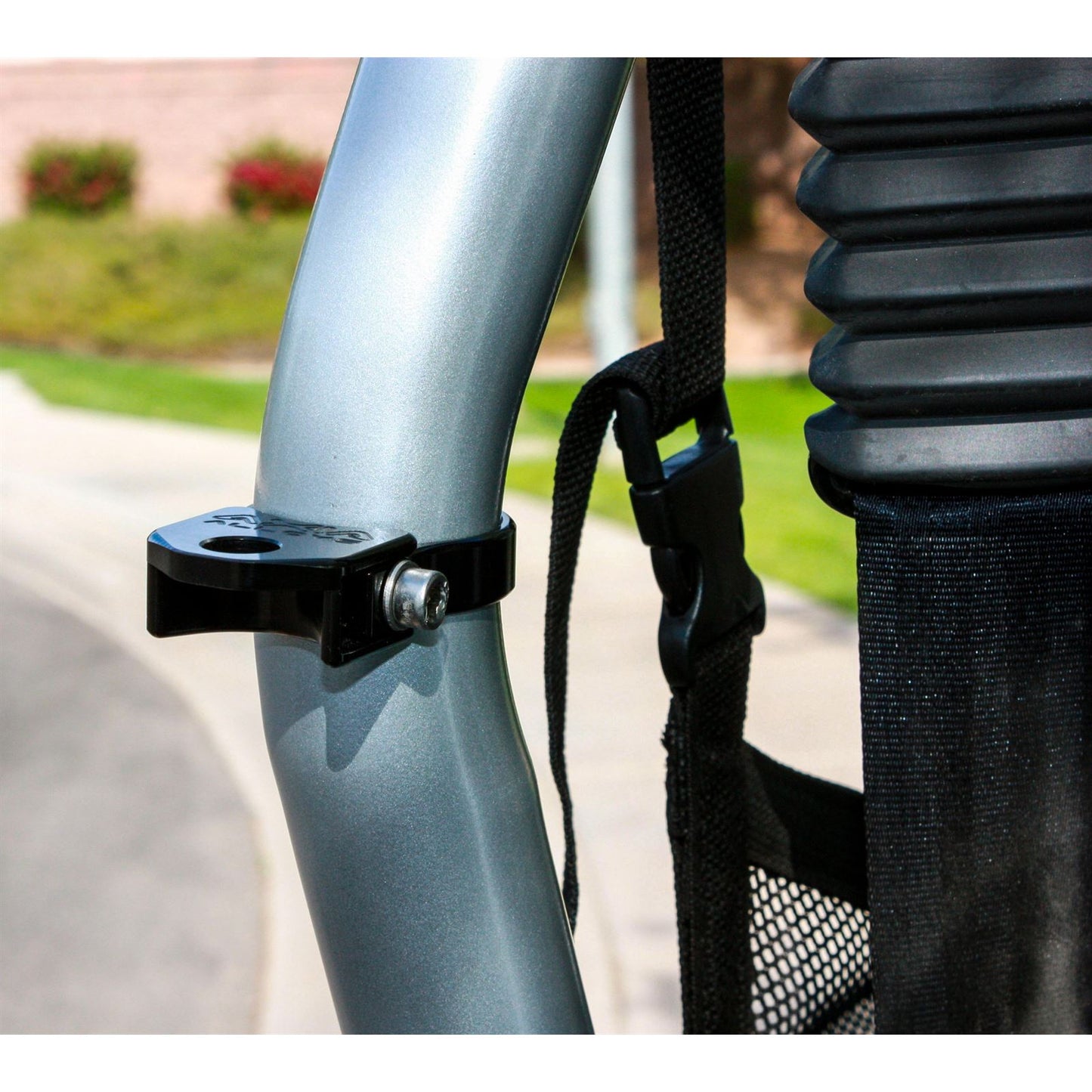 Axia Alloys Vertical Whip Mount .5" Black 1 Clamp Needed [MPN: MODVW-BK]_18161