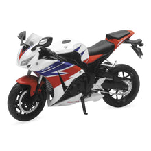 New-Ray Toys Replica 1:12 Super Sport Bike 2016 Honda CBR1000RR - White 57793_39846