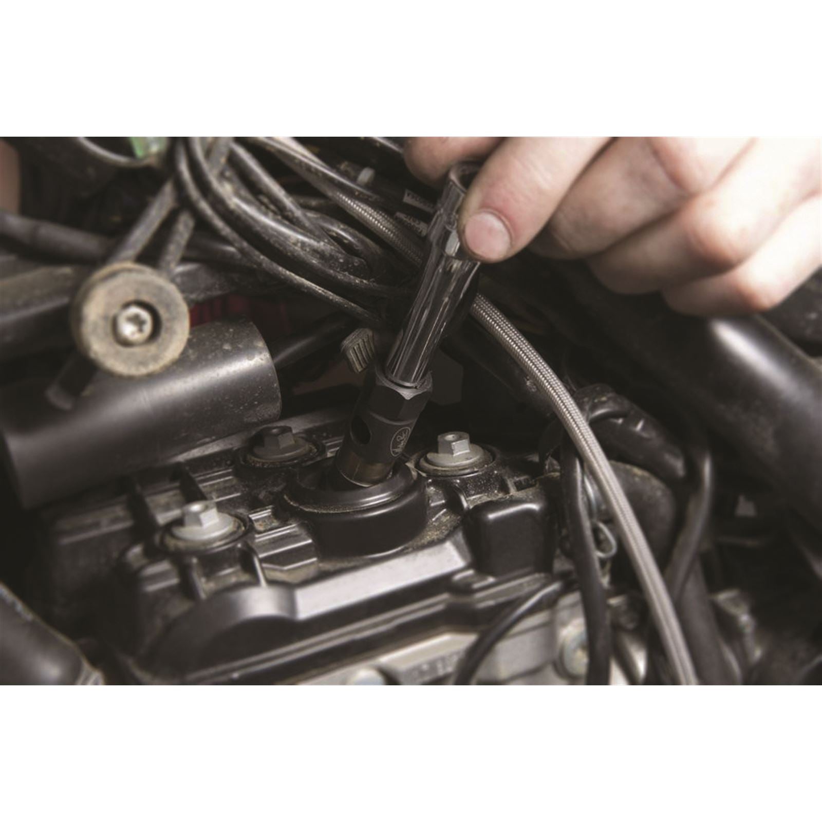 Motion Pro 18mm Pro Plug Socket 08-0650_60412