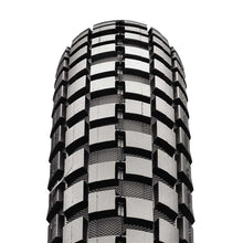 Maxxis - Bicycle Holy Roller Tire 26''x2.40 Wire Clincher Single 60TPI - Black TB74180100_1102392