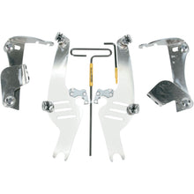 Memphis Shades Trigger Lock Sportshield Mounting Kit - VTX1300 MEM8915_427411