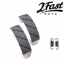 2FastMoto Brake Shoes Water Grooved Front or Rear for Honda  ebc303 / 45120-001-010_655808