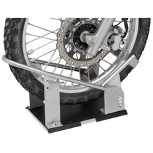 BikeMaster Heavy-Duty Wheel Chock Silver TLWC04_85873