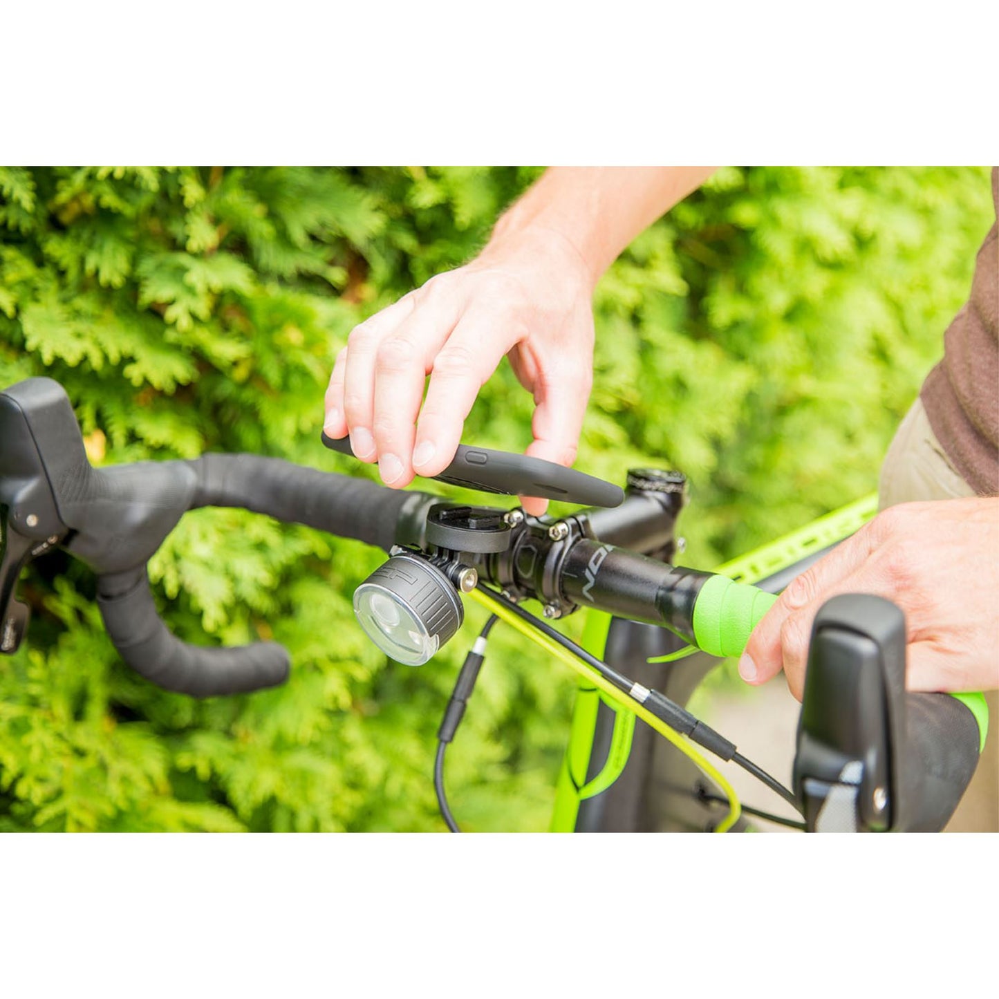 SP Connect Handlebar Mount - Black [MPN: 53121]_1382633