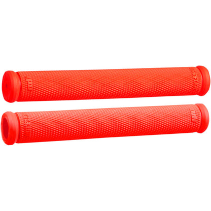 ODI One Piece Grips Fire Red 8" [MPN: N01RFFR]_450739