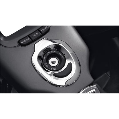 Show Chrome Key Plate - Chrome - GL1800 52-758_473613