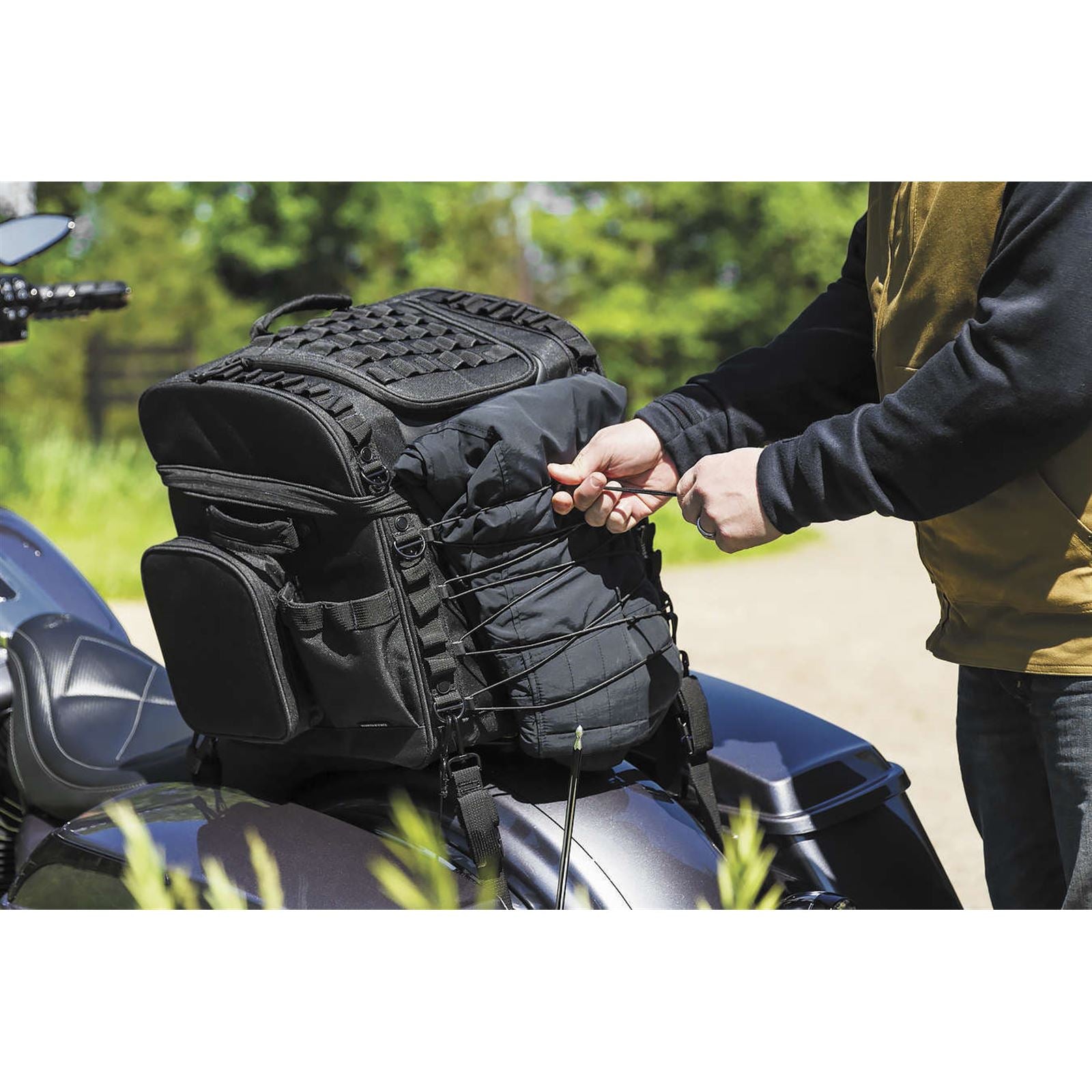 Kuryakyn Momentum Vagabond Bag 5285_100023