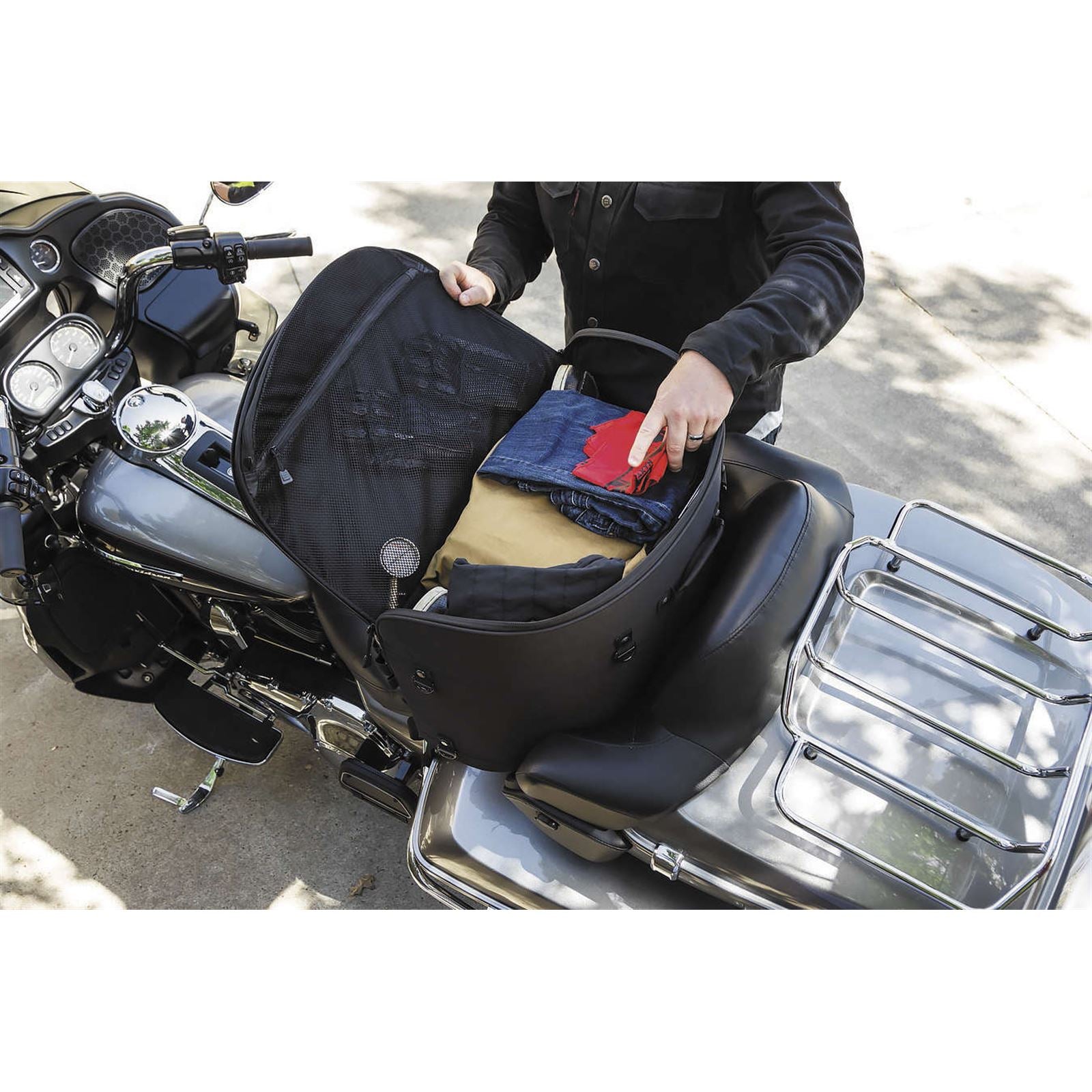 Kuryakyn Momentum Wanderer Seat Bag 5286_100033
