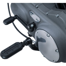 Kuryakyn Heavy Industry Footpegs with Adaptor Black 7032_412077