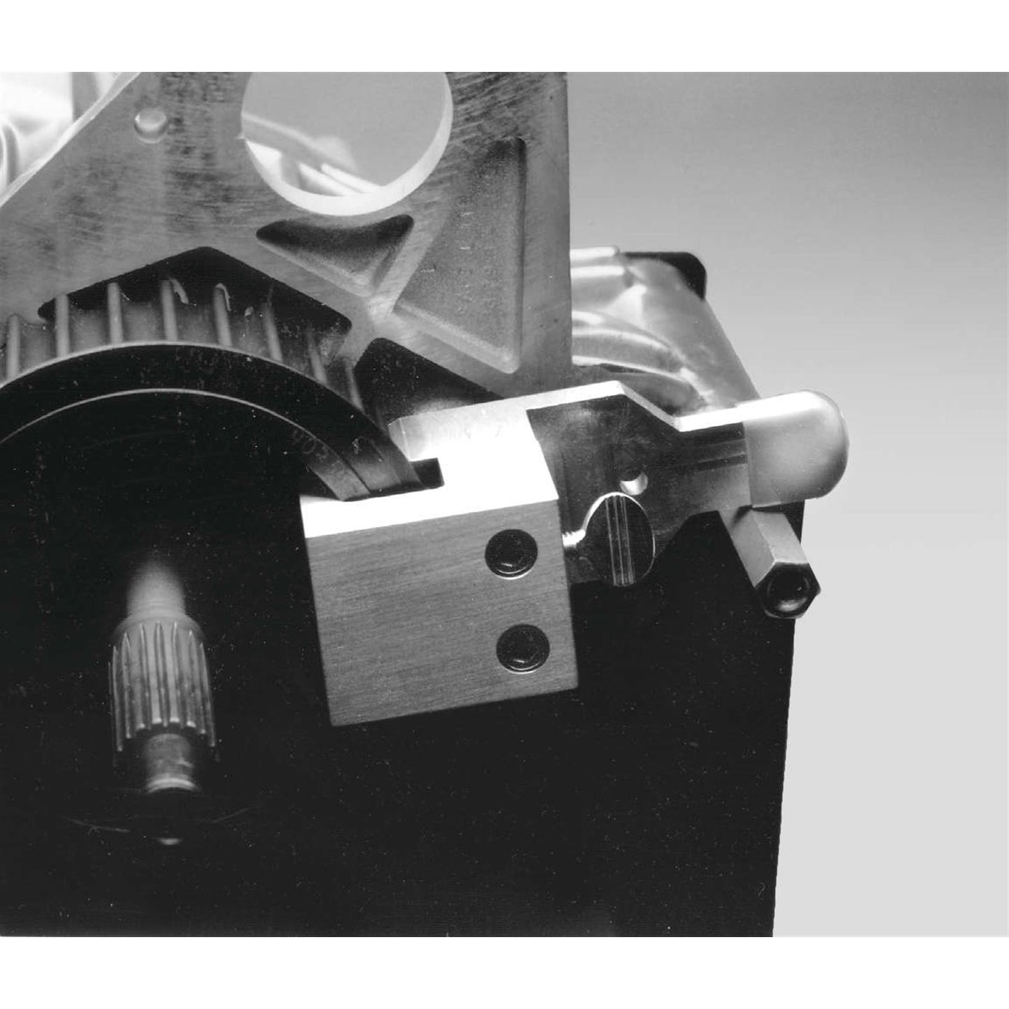 Jim's Machining Tool Sprocket Lock 84-11 Big Twin [MPN: 2260]_109559