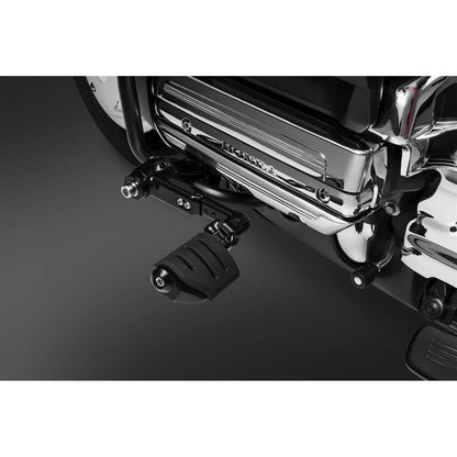 Kuryakyn Ergo 3 Dually Pegs - Black 3990_111077