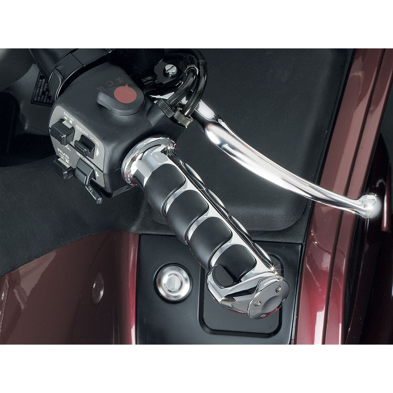 Kuryakyn Chrome ISO®-Grips for Gold Wing 6180_410812