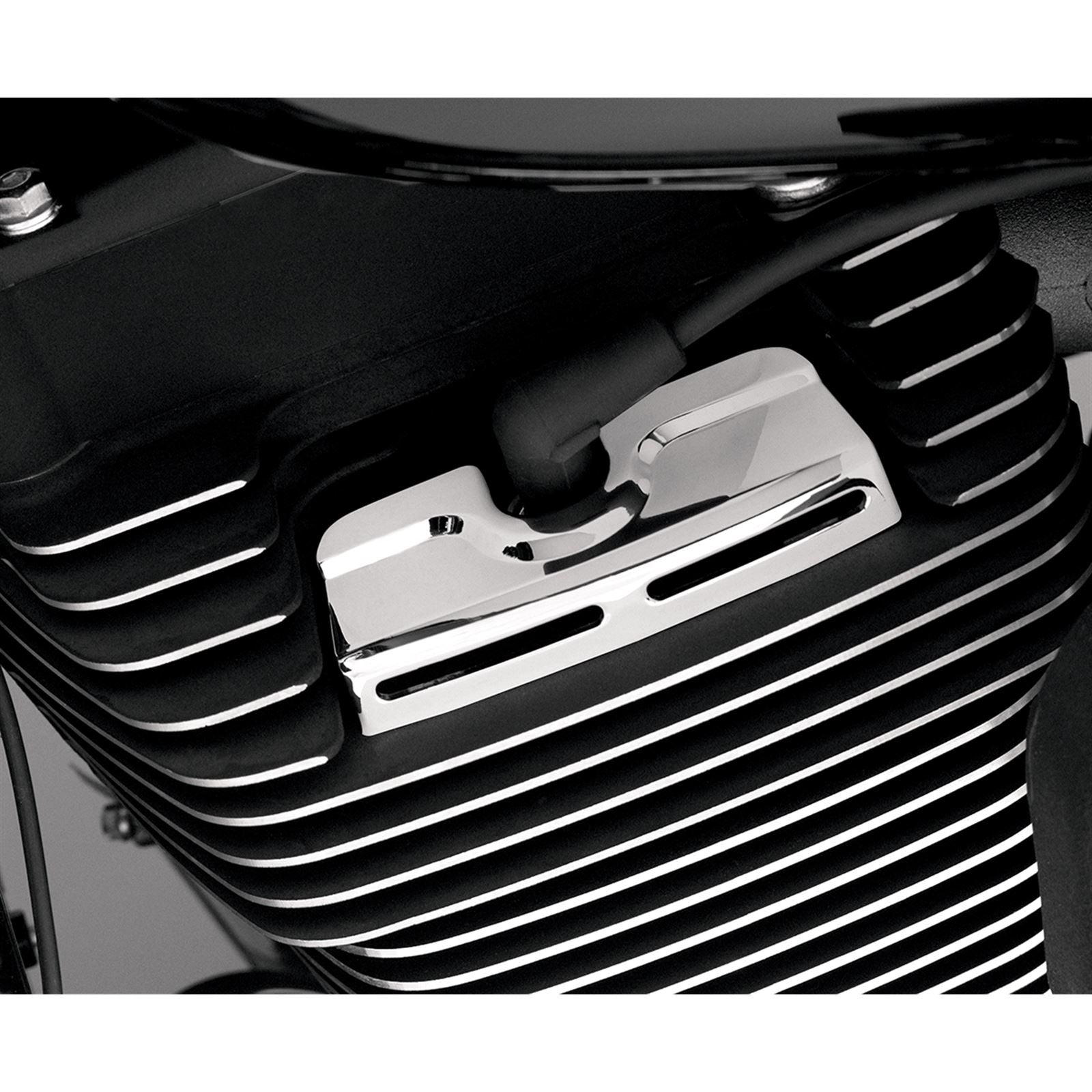 Kuryakyn  Scorpion™ Spark Plug/Head Bolt Covers for Twin Cam 99-17 8323_413764