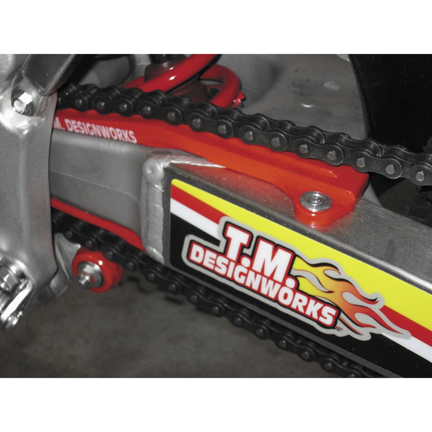 TM Design Works Dirt Cross Super Chain Sliders [MPN: DCS-S25-RD]_131050