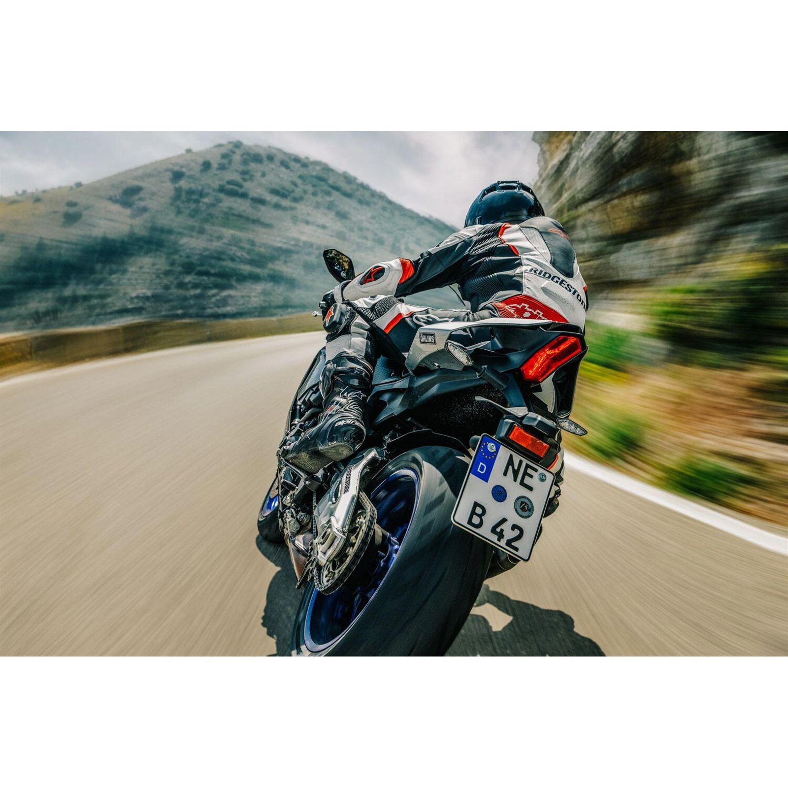 Tire - S22 - 160/60ZR17 69W_2097034