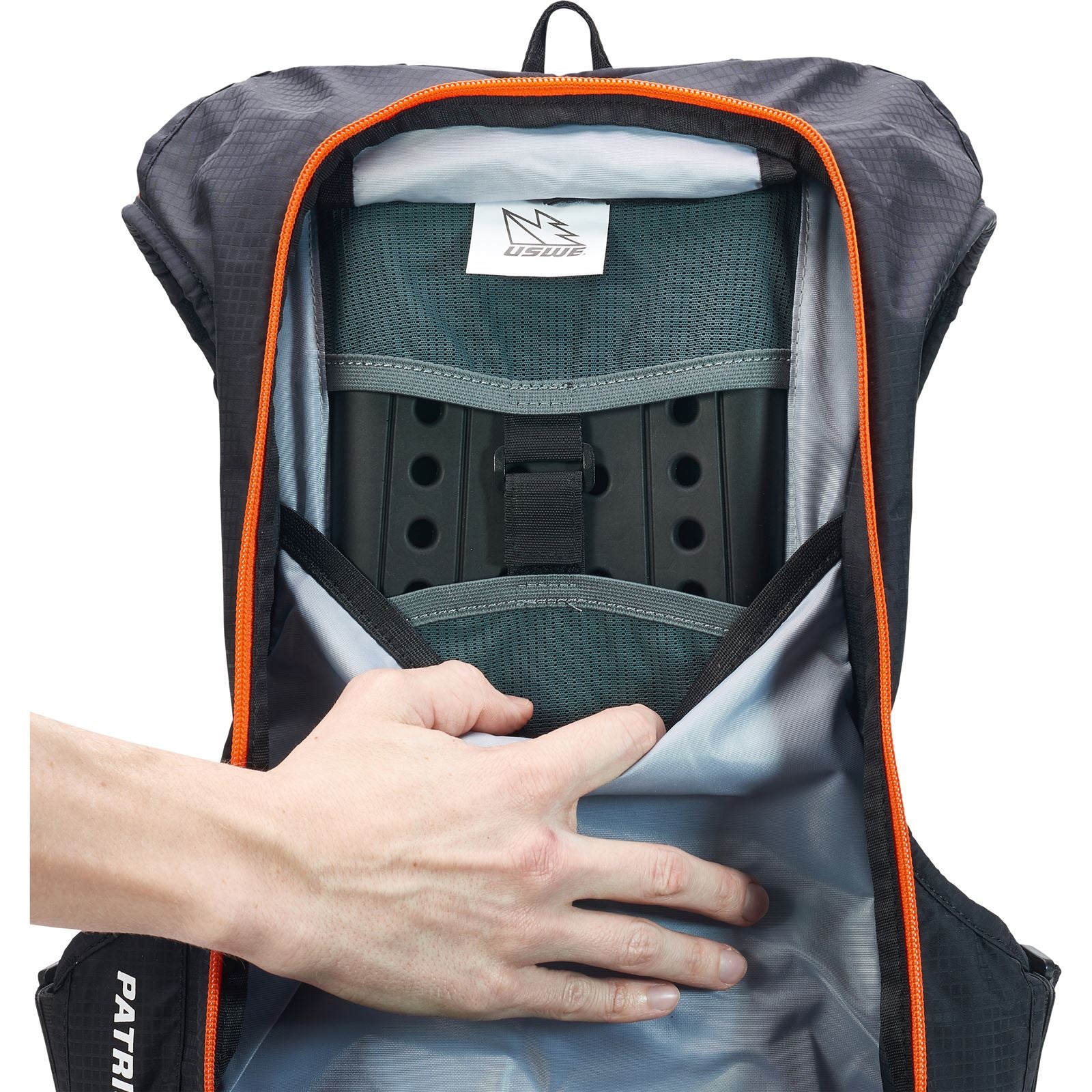 UsWe Patriot 15 with CE SAS-Tech Back Protector - Orange/Black [MPN: K-2150715]_1006424