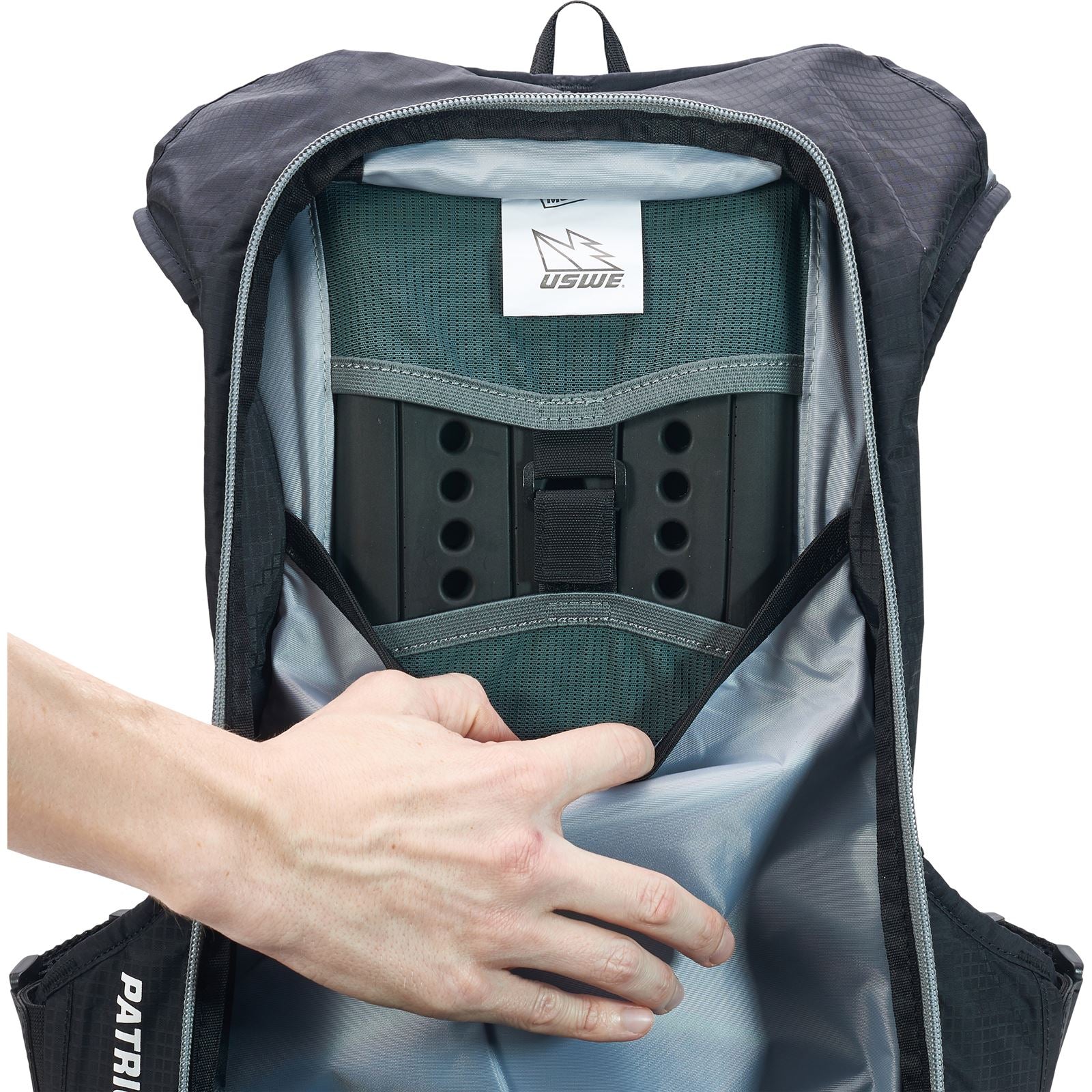 UsWe Patriot 15 Backpack - Grey/Black - One Size [MPN: K-2150719]_1006464