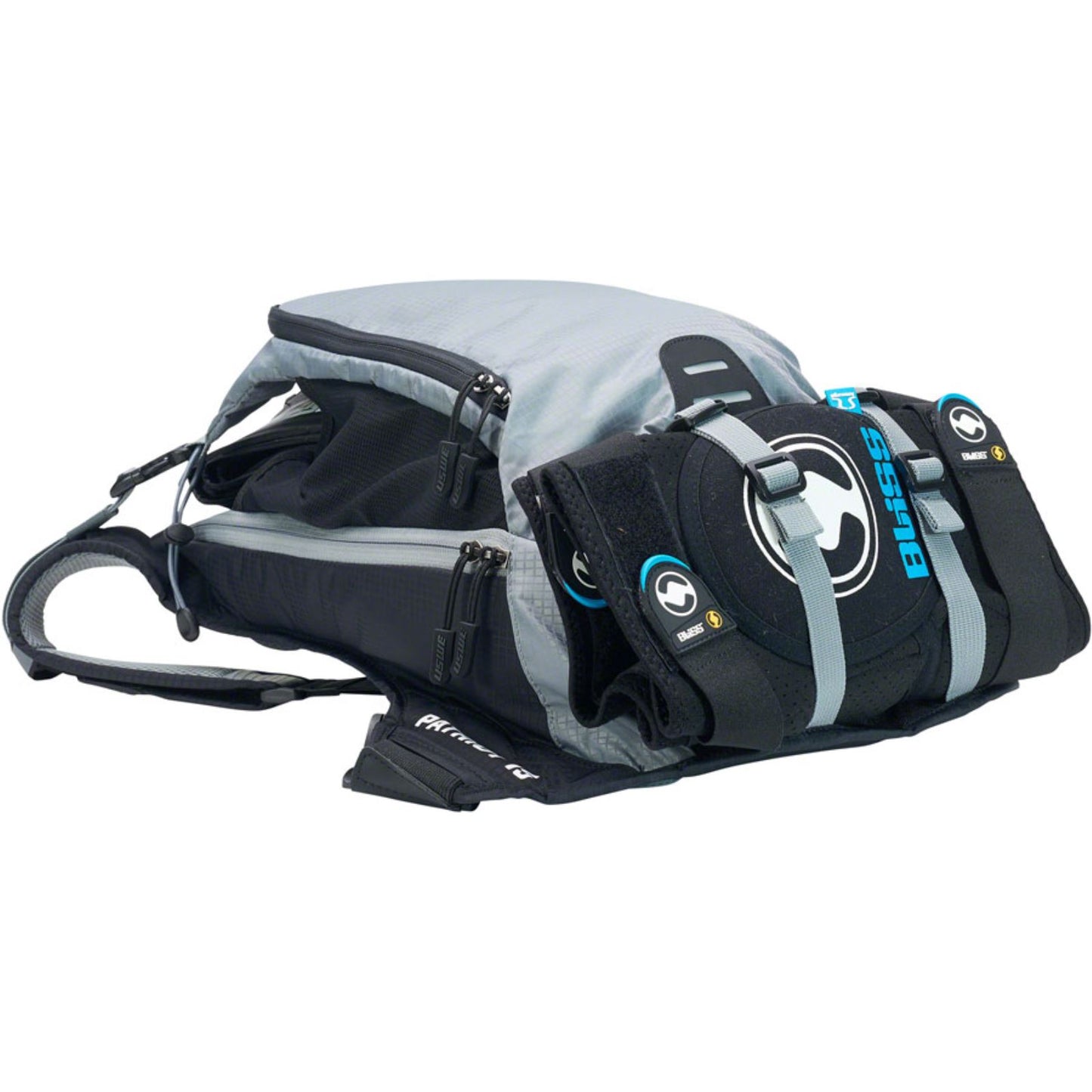 UsWe Patriot 15 Backpack - Grey/Black - One Size [MPN: K-2150719]_1292653