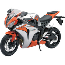 New-Ray Toys Replica 1:6 Super Sport Bike Honda CBR1000RR - Silver 49293_137954