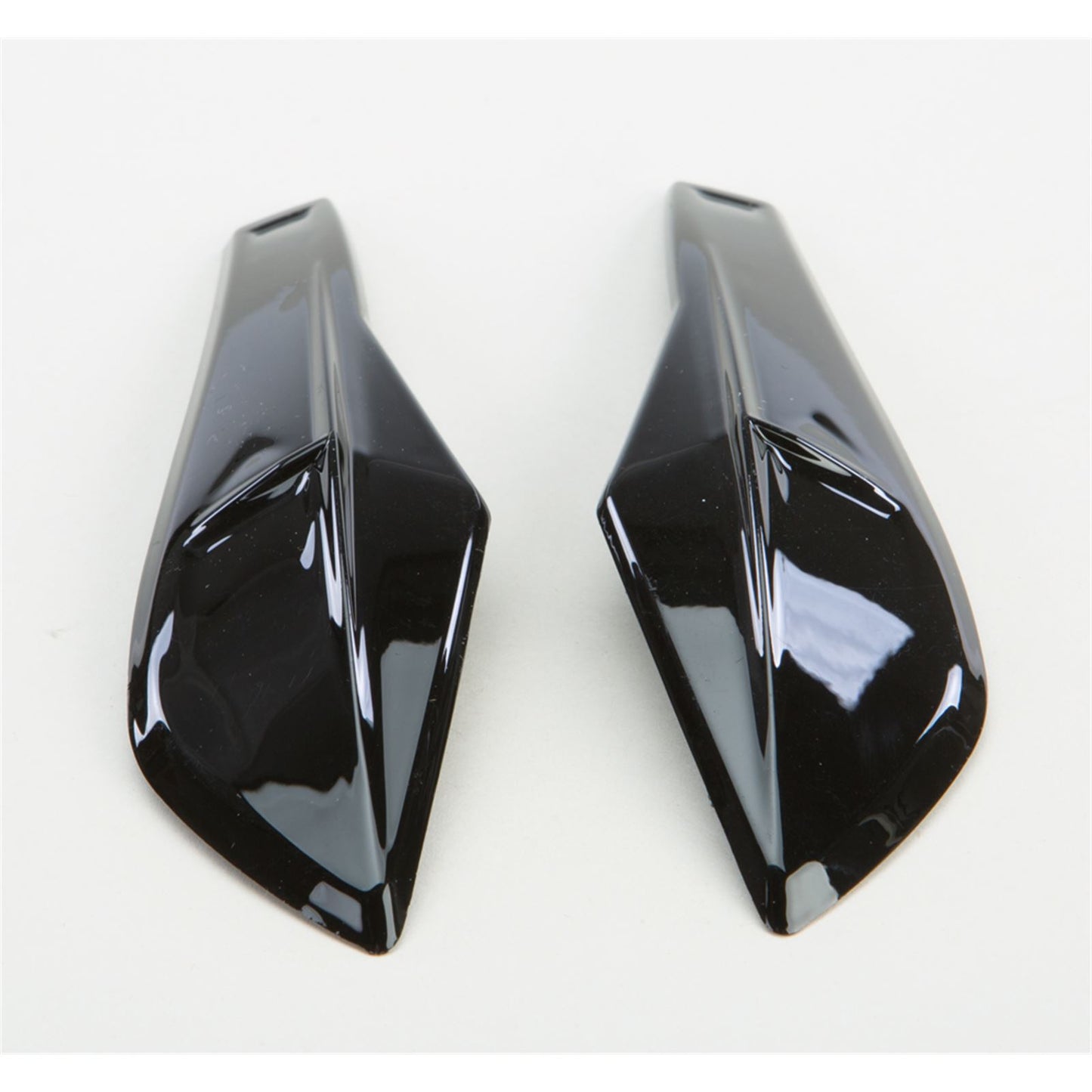 GMax Top Front Vent Left/Right Black FF-88/GM-64 G064020_182386