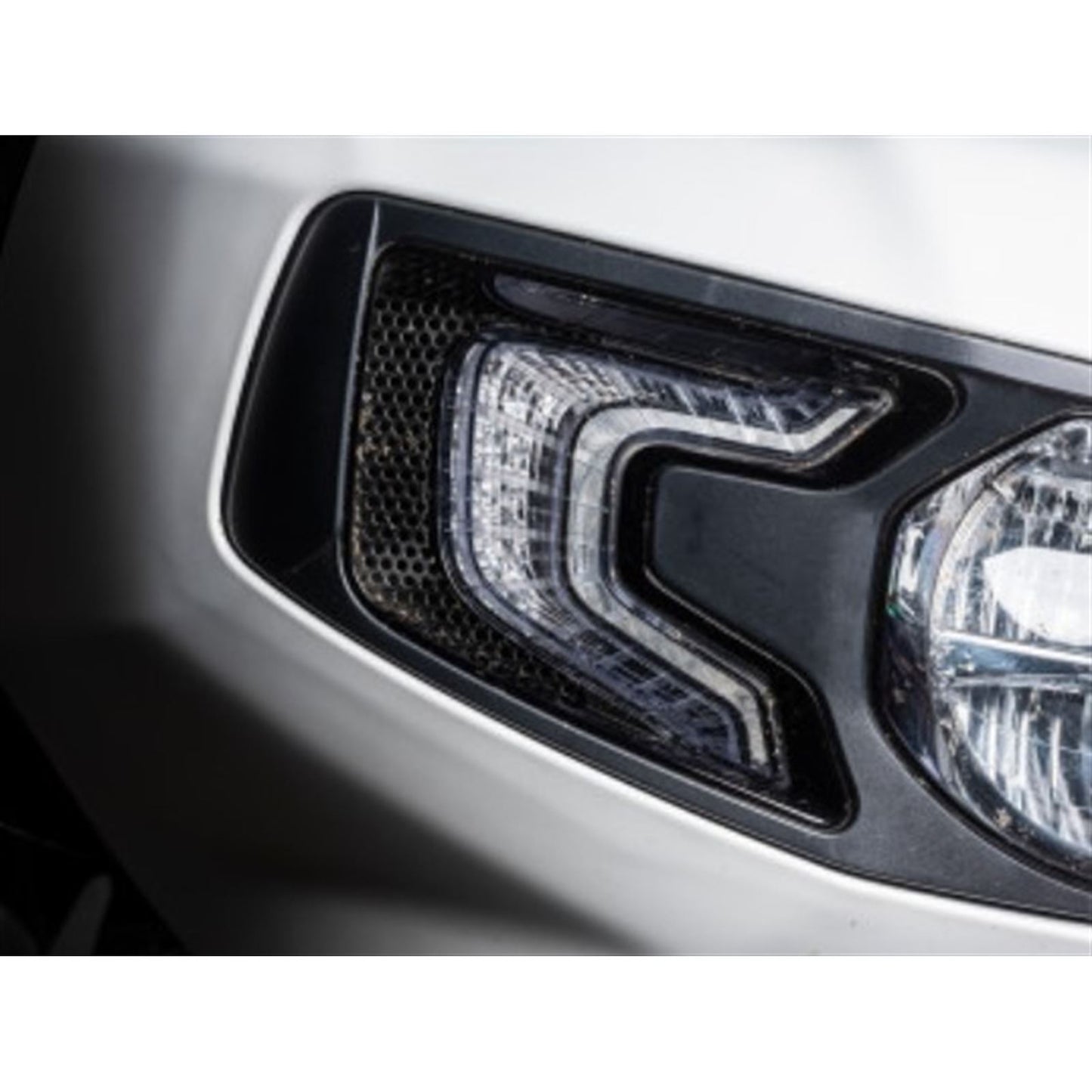 Klock Werks Fairing Vent Screen - Challenger [MPN: KW05-01-0578]_673924