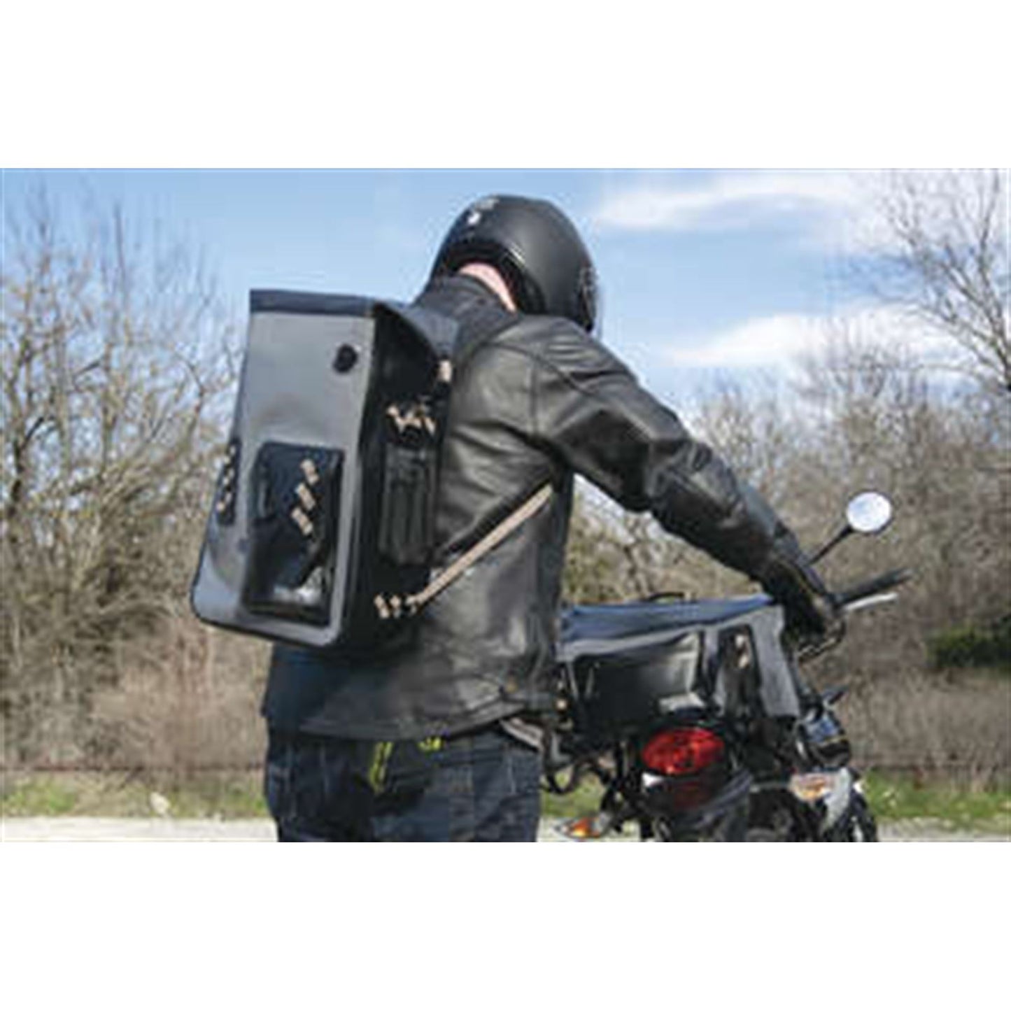 Kuryakyn Torke 25L Backpack 5173_995634