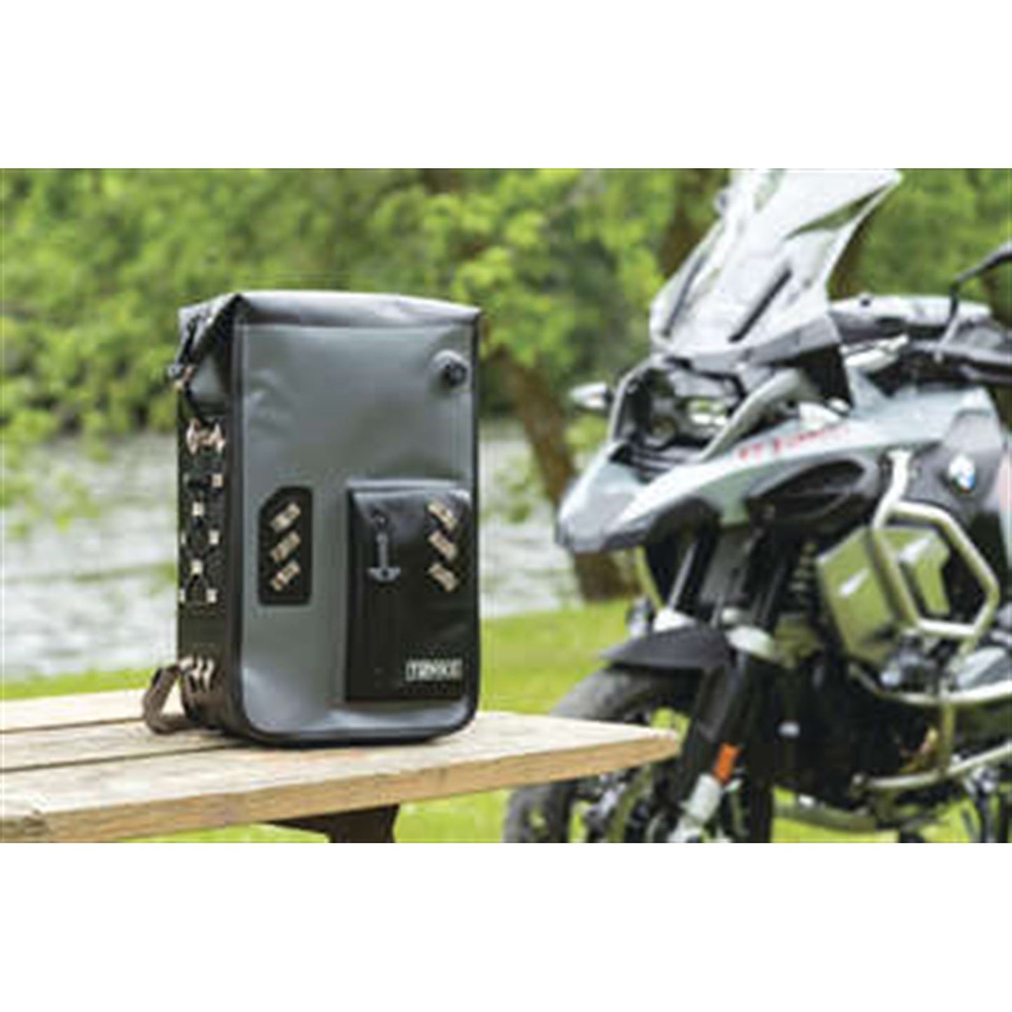 Kuryakyn Torke 25L Backpack 5173_995633