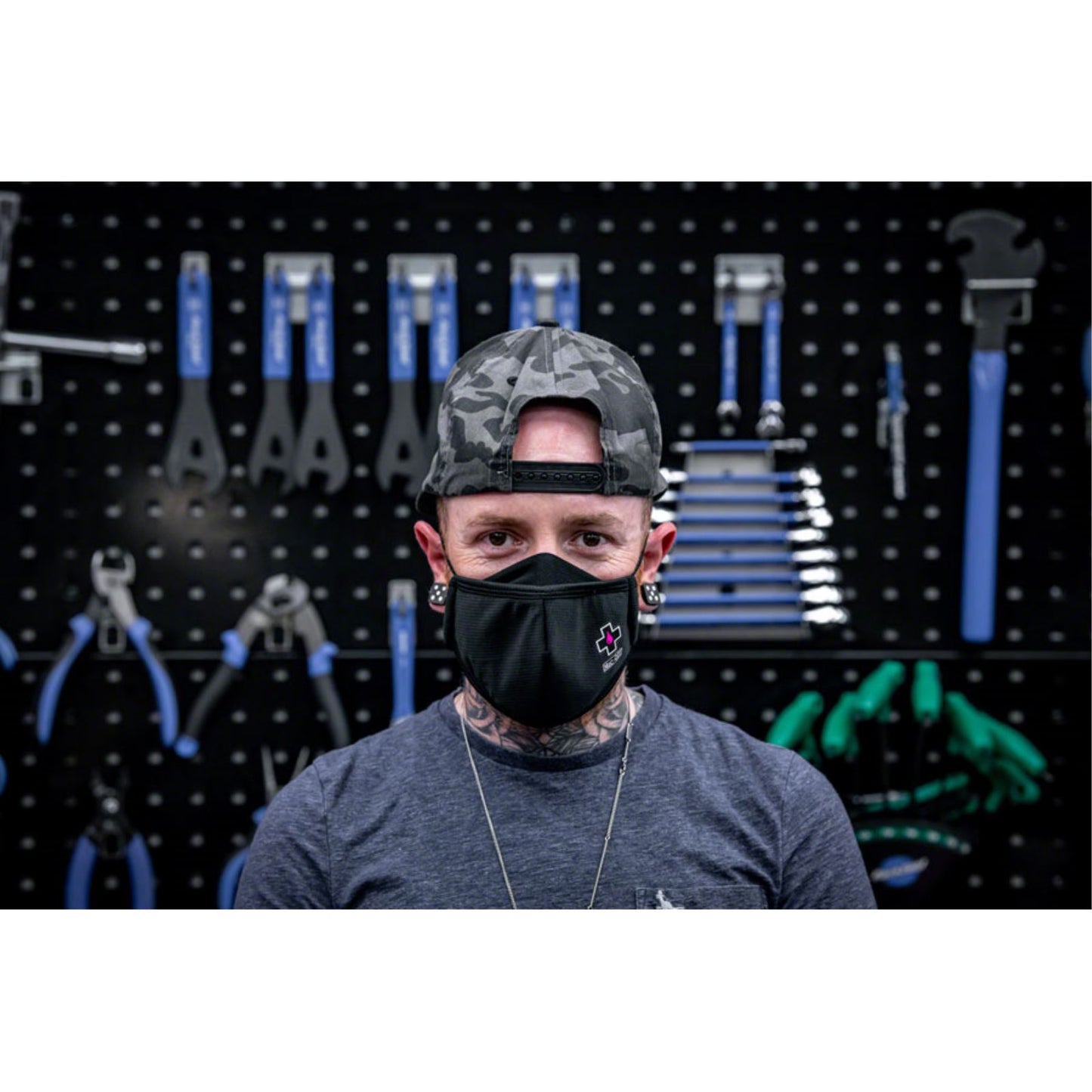 Muc-Off Reusable Facemask - Black - Large [MPN: 20269]_1287055