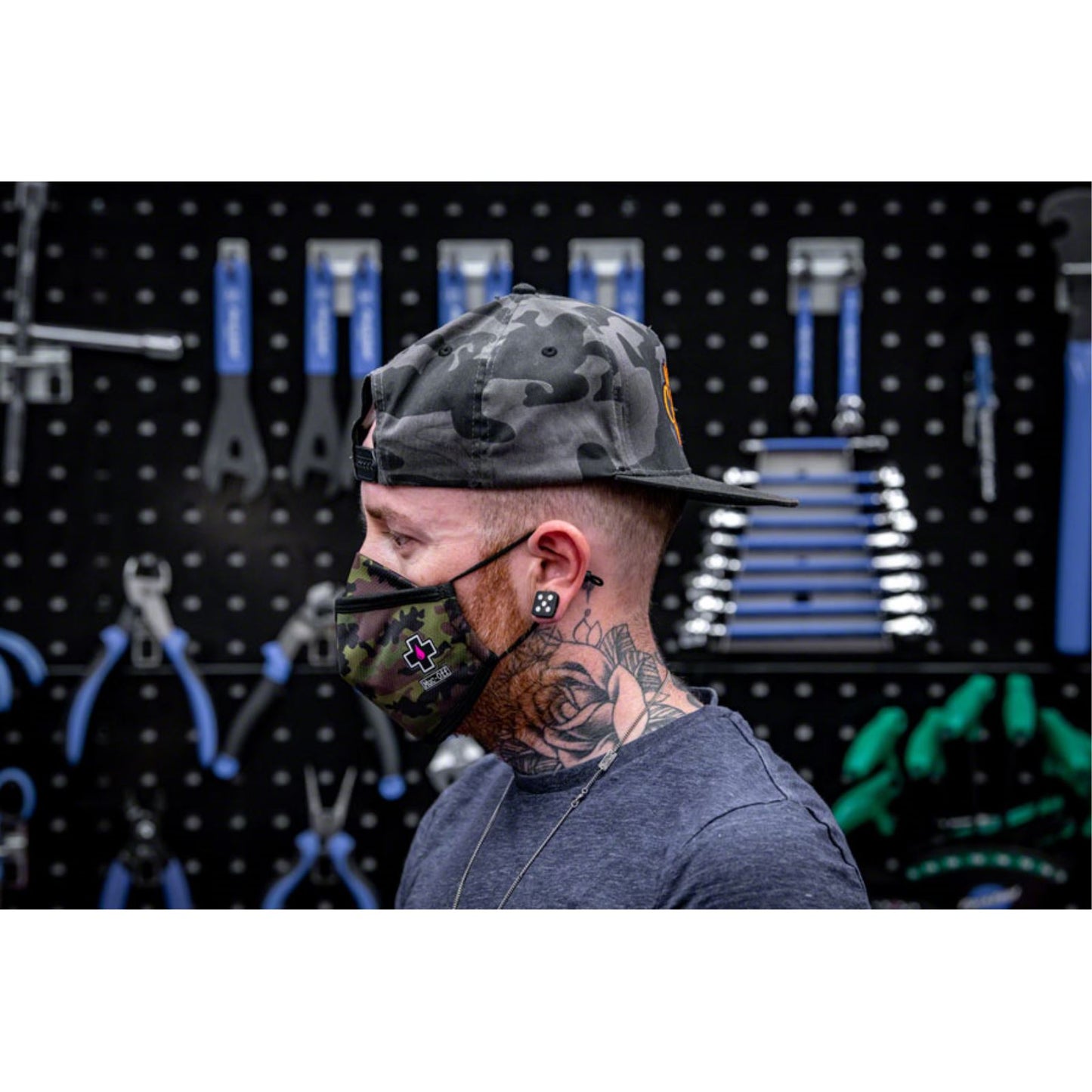 Muc-Off Reusable Facemask Woodland - Camo - Large [MPN: 20273]_1287131