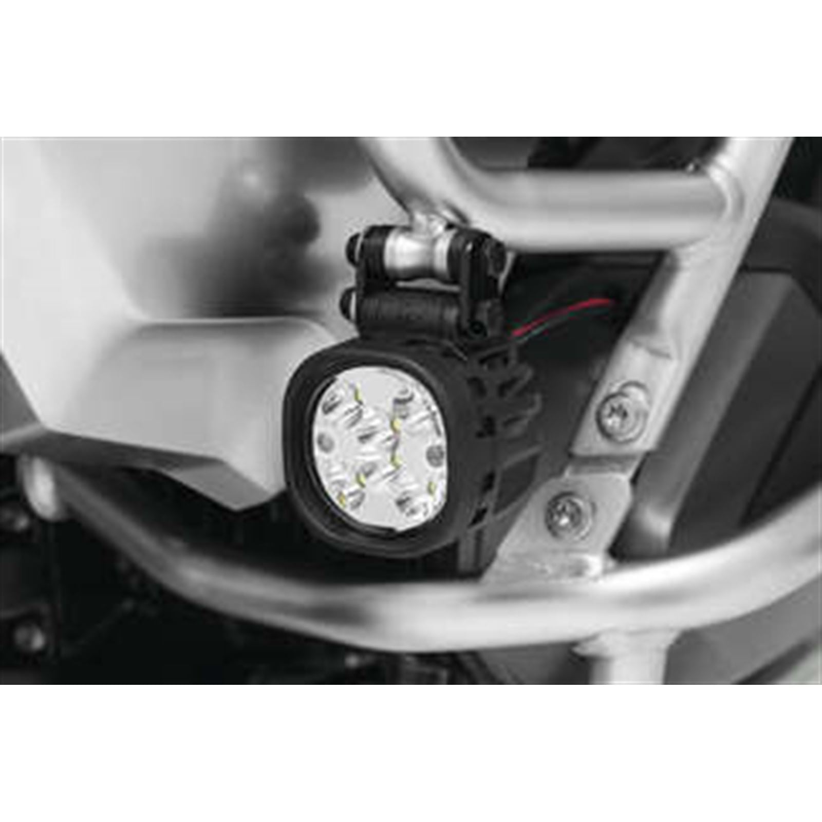 Kuryakyn Lodestar High-Output Driving Lights 750 lumens, Spot Beam 3008_987614