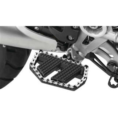 Kuryakyn Front Splined Adaptor Mounts for Cruisers Black 8907_992247