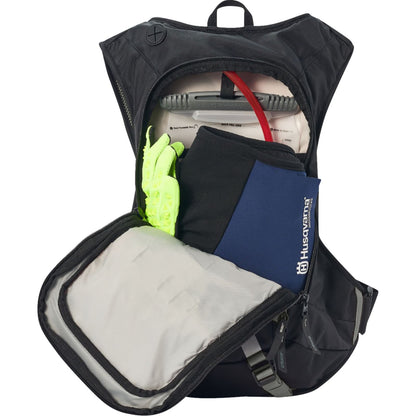 UsWe Raw 12 Hydration Pack - Carbon Black [MPN: V-2123401]_1442059