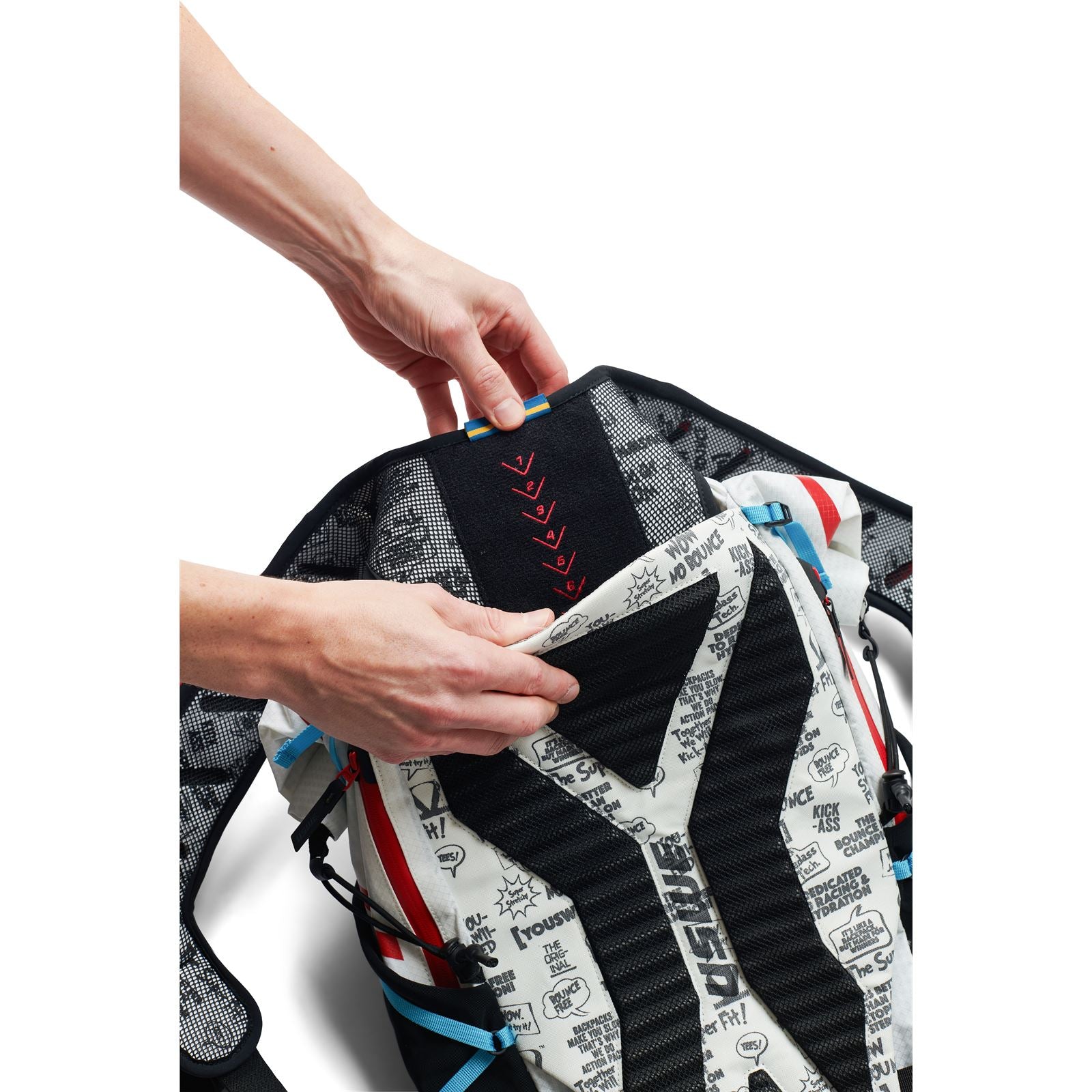 UsWe Hajker Pro 30 Winter Daypack - Waterproof - White/Black [MPN: V-2303725]_1006481