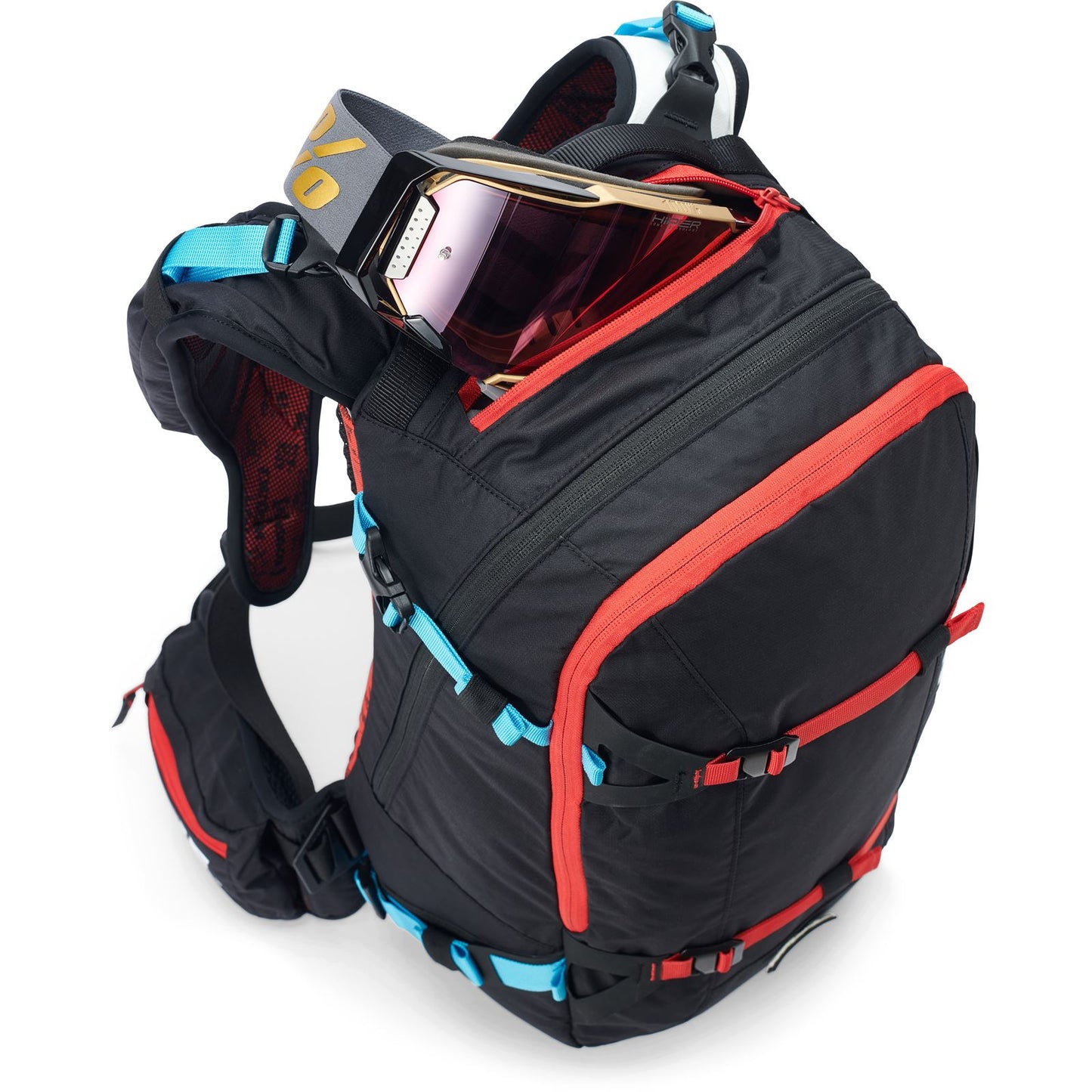 UsWe Pow 16 Winter Protector Backpack - Black [MPN: V-2163801]_1006491