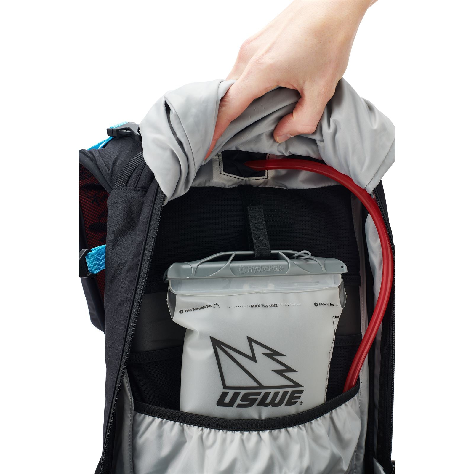 UsWe Pow 16 Winter Protector Backpack - Black [MPN: V-2163801]_1006493