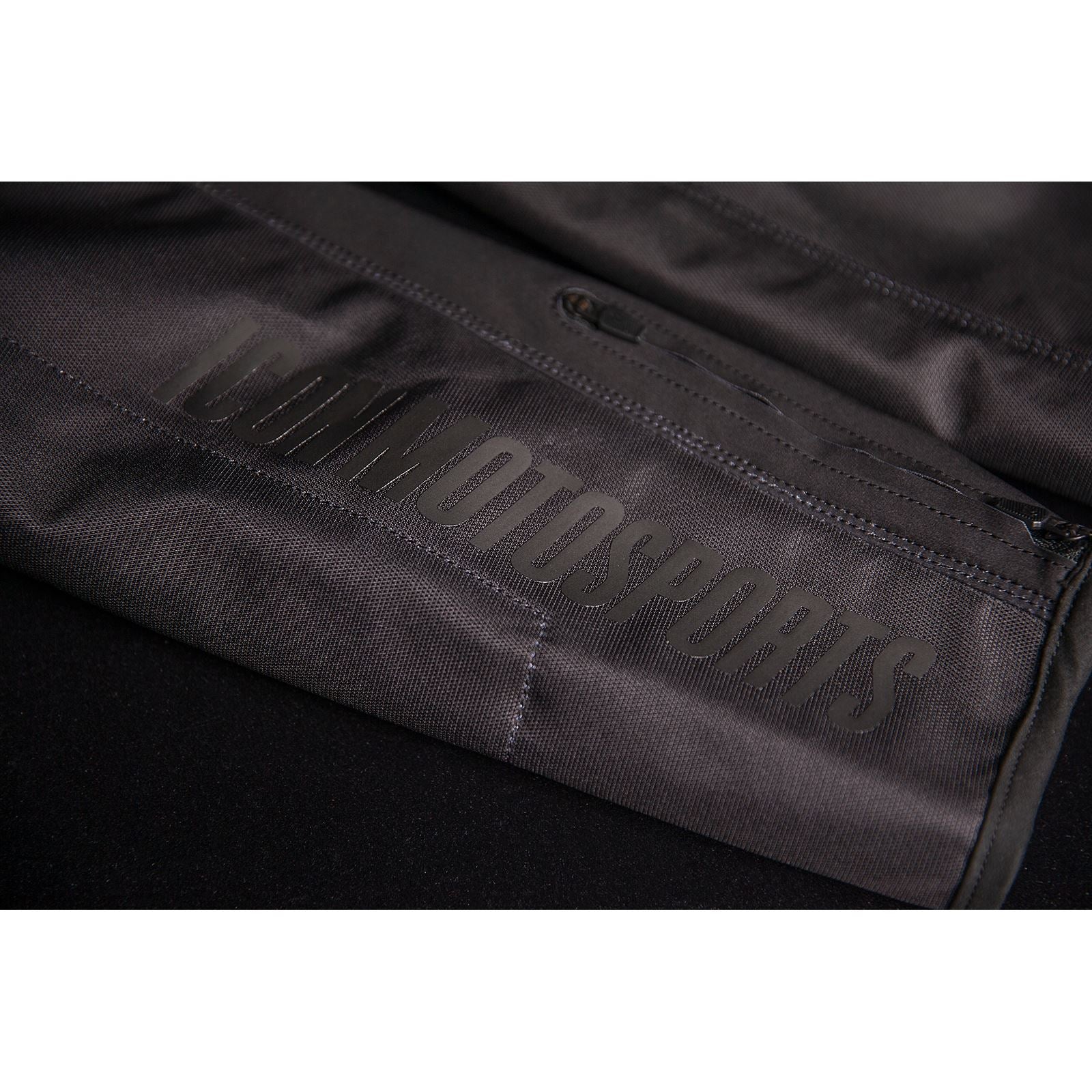 Icon Airform Jacket - Black_1019512