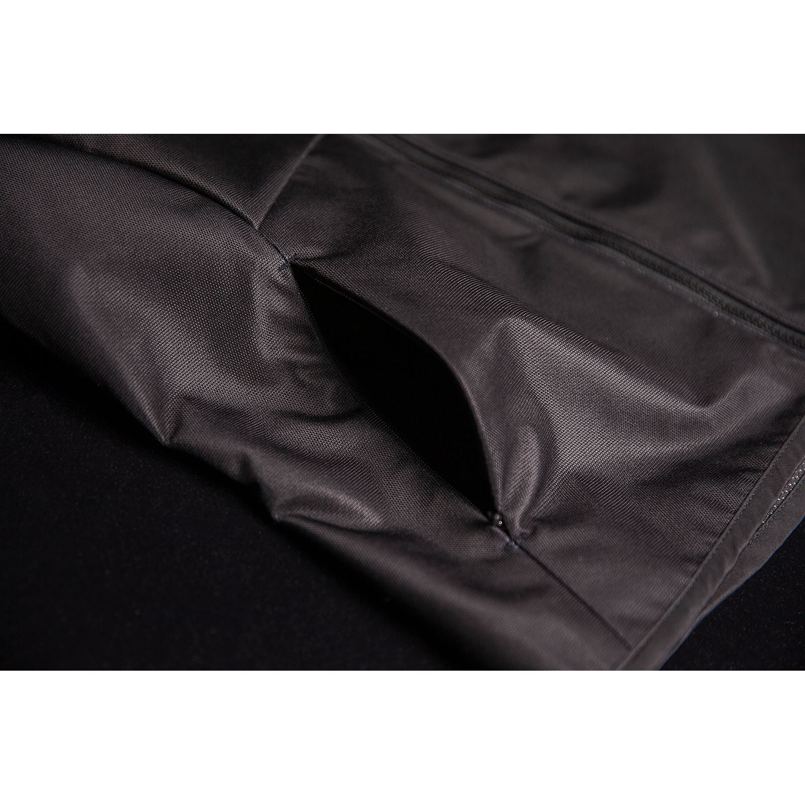 Women's Airform Jacket - Black - Large_1020374