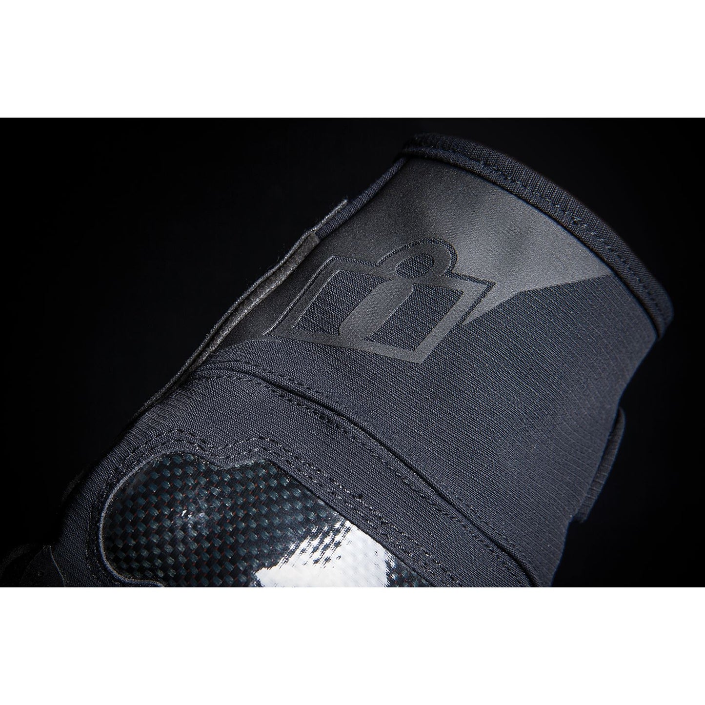 Stormhawk CE Gloves - Black - Medium_1027799